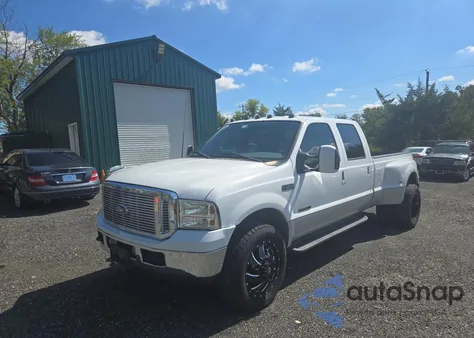 2000 Ford F350 Super Duty z USA, uszkodzony, nr VIN 1FTWW33F1YED97517